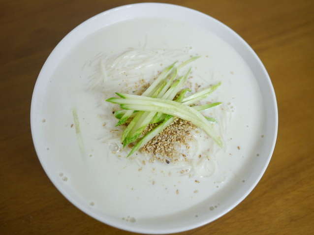 콩물이 없을 때 콩국수가 먹고 싶다면?